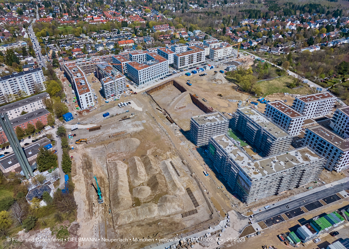 21.04.2023 - Luftbilder von der Baustelle Alexisquartier und Pandion Verde in Neuperlach